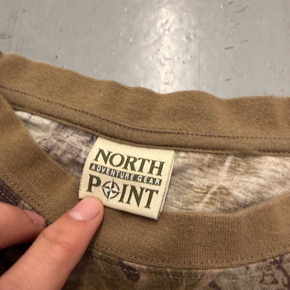 North Point Adventure Gear Mens Long Sleeve Camo Pocket T-Shirt Brown - Picture 4 of 9